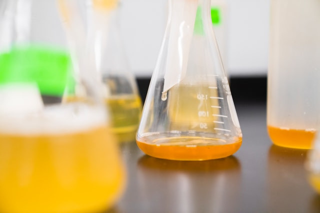 Discover the Molar Mass of Sodium Hydroxide (NaOH) + Key Examples